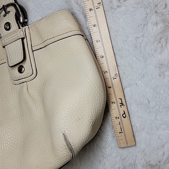 Coach Soho Collection Satchel Light Beige Pebble Leather Shoulder Tote Bag Bin6 - Picture 12 of 16